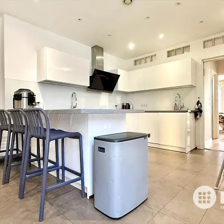 Oberlin Luxueux * Straatsburg